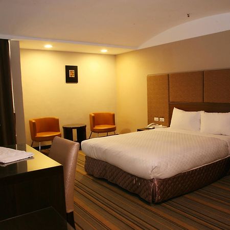 Yoyo Hotel Chiayi City Dış mekan fotoğraf