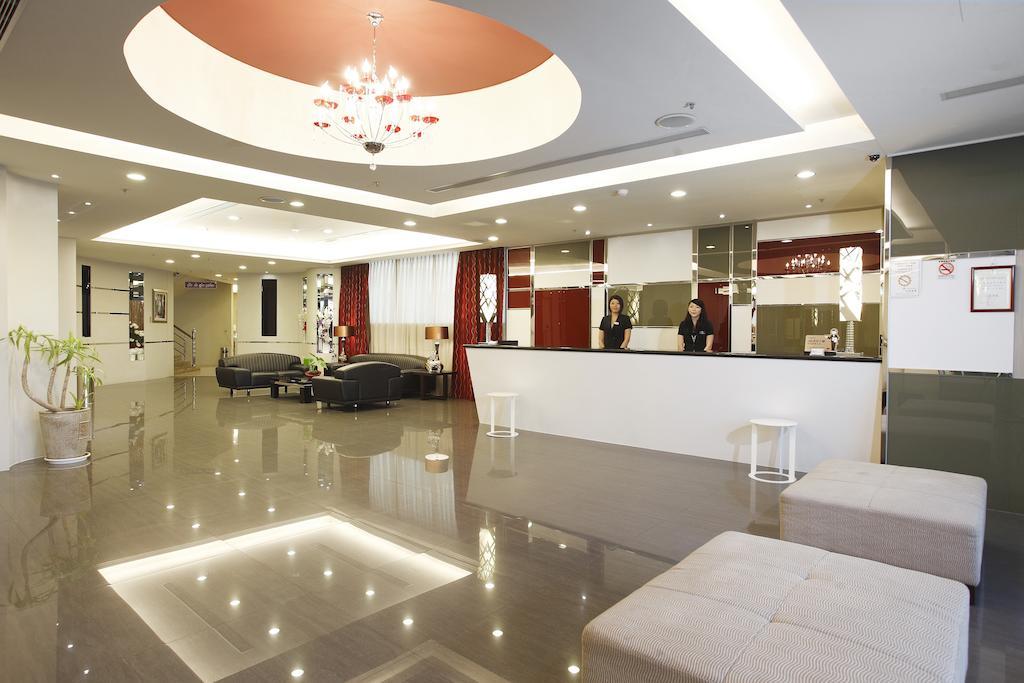 Yoyo Hotel Chiayi City Dış mekan fotoğraf