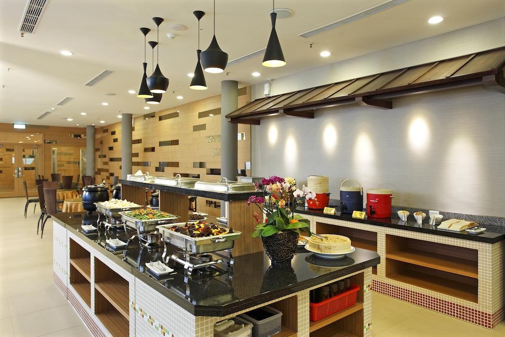 Yoyo Hotel Chiayi City Dış mekan fotoğraf