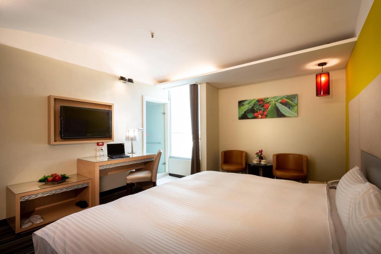 Yoyo Hotel Chiayi City Dış mekan fotoğraf