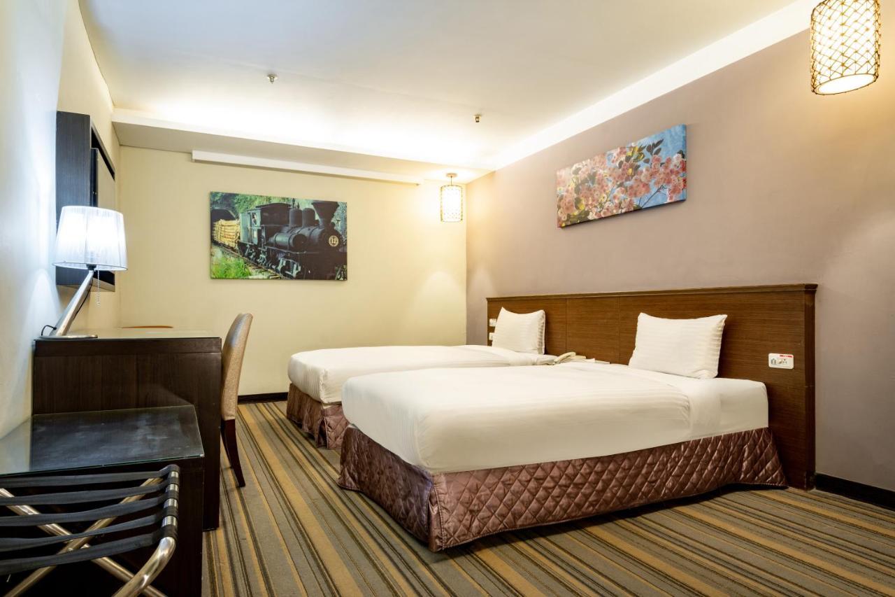 Yoyo Hotel Chiayi City Dış mekan fotoğraf