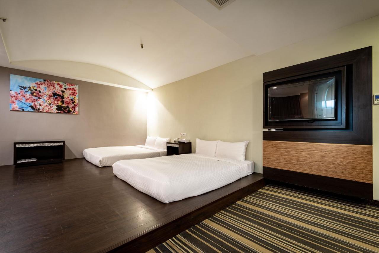 Yoyo Hotel Chiayi City Dış mekan fotoğraf