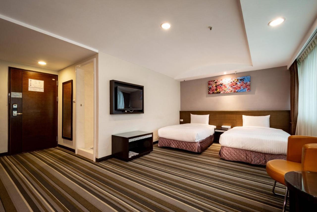 Yoyo Hotel Chiayi City Dış mekan fotoğraf