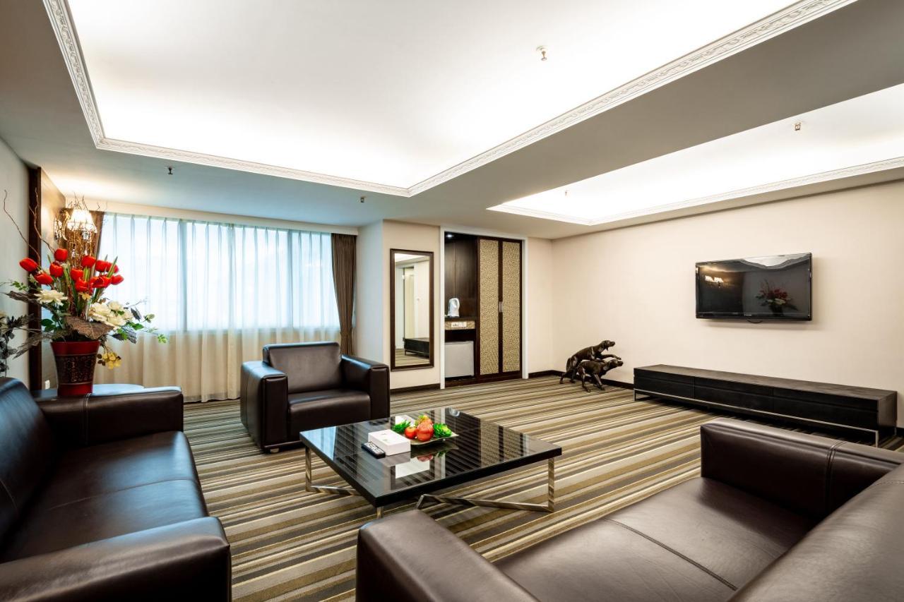 Yoyo Hotel Chiayi City Dış mekan fotoğraf