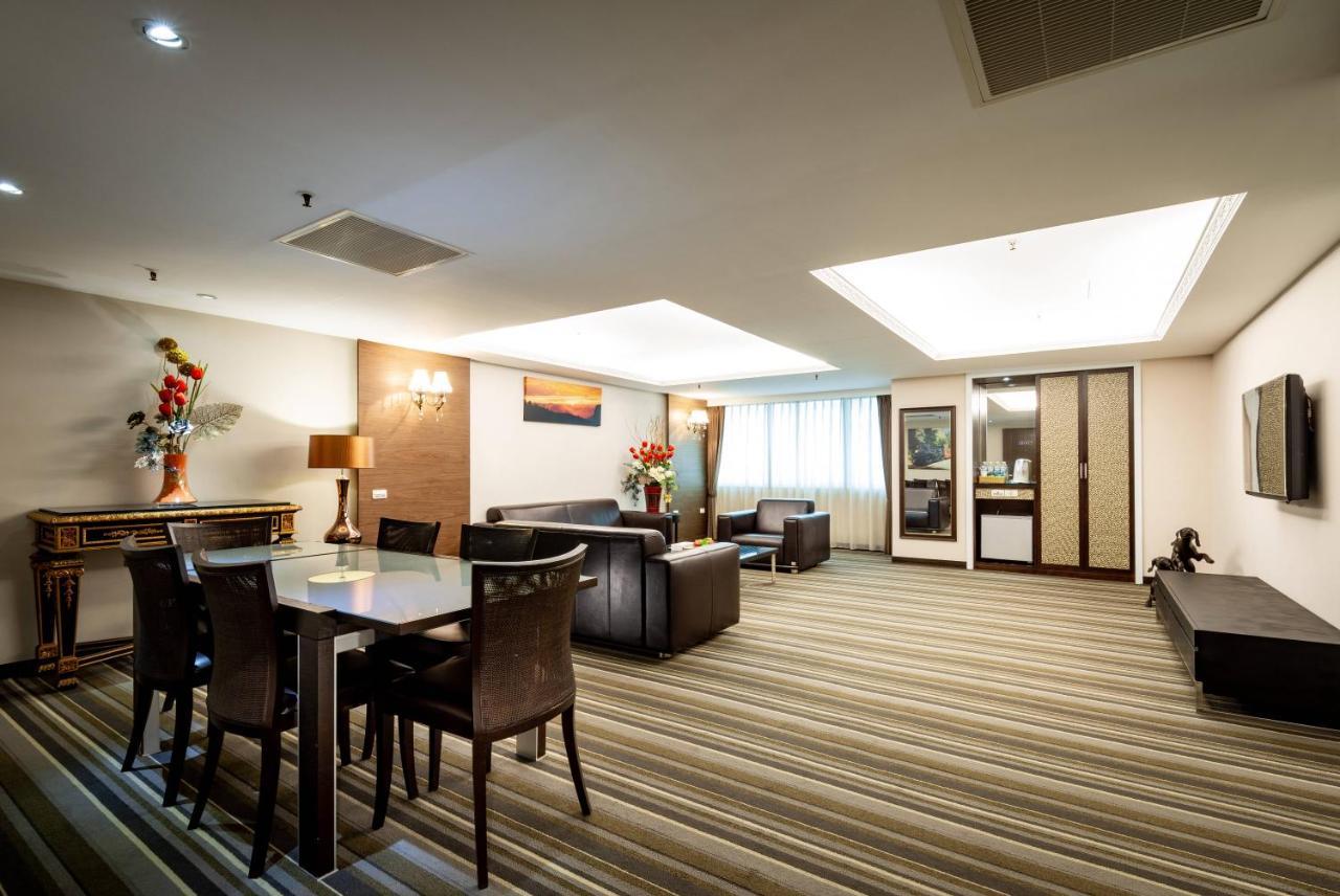 Yoyo Hotel Chiayi City Dış mekan fotoğraf