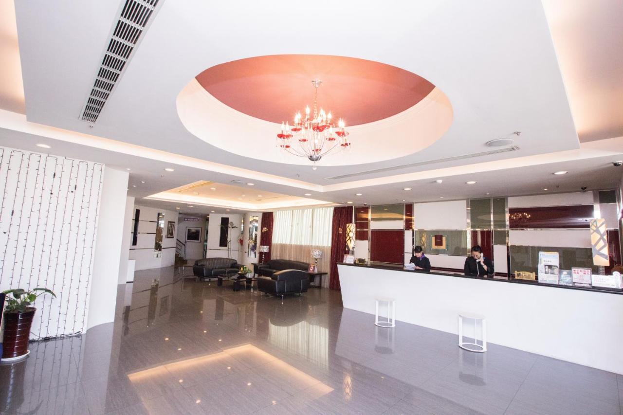 Yoyo Hotel Chiayi City Dış mekan fotoğraf